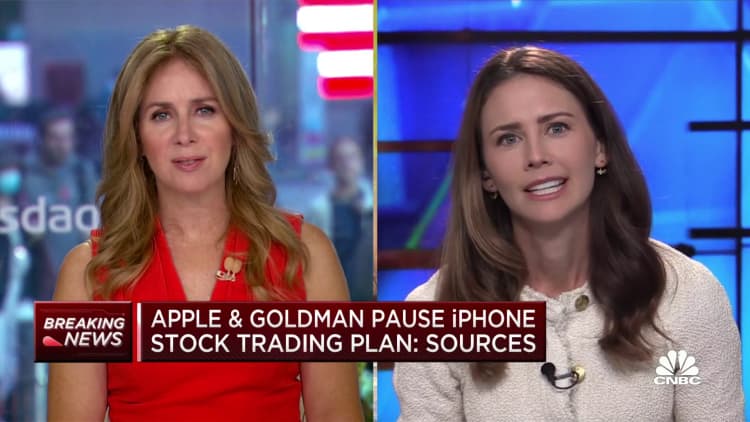 Apple and Goldman planned stock-trading feature for iPhones until markets turned last year: sources