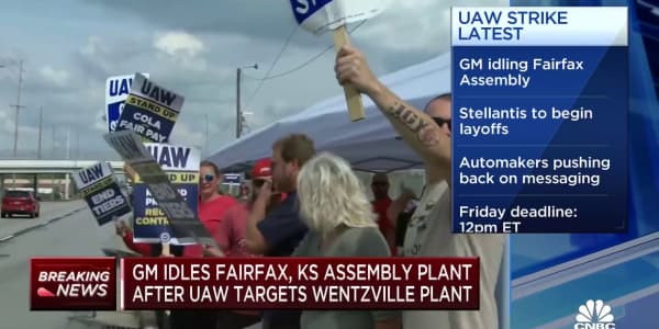 GM idles Kansas plant and issues layoffs following UAW strike