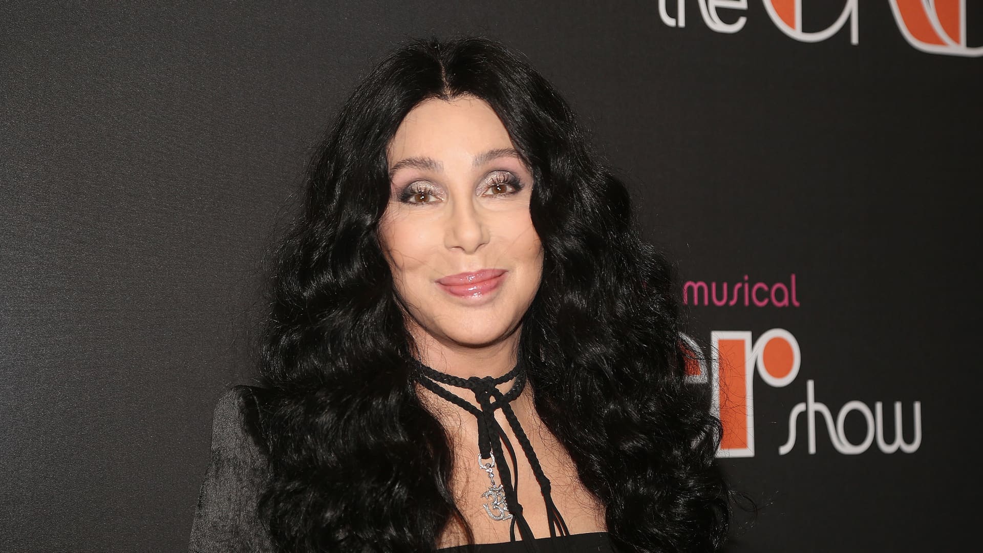 How changes Cher made to her diet in 1991 keep her healthy now at 77