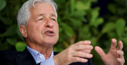 Dimon warns that the Fed could still raise interest rates sharply from here