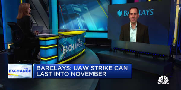 UAW strike can last into November: Barclays' Dan Levy