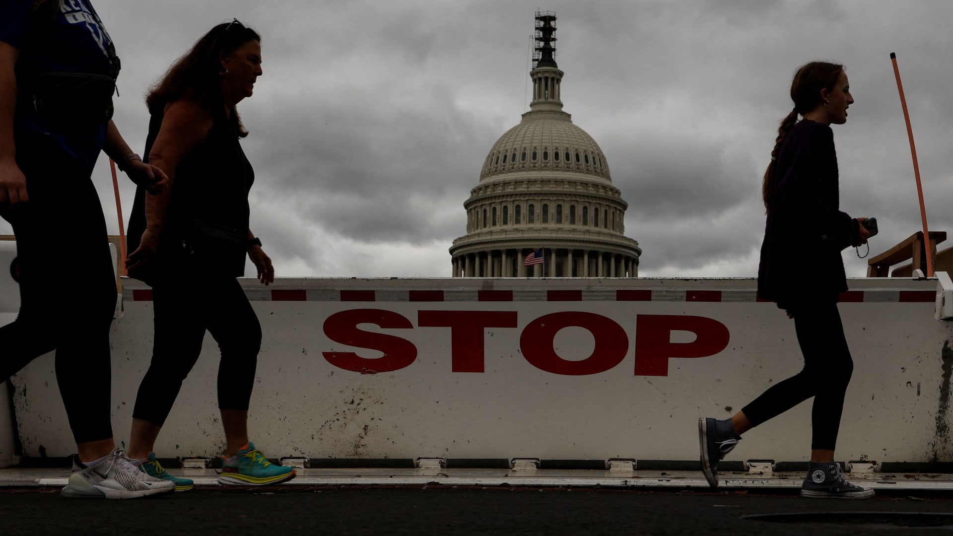 How a federal government shutdown may affect Social Security and Medicare