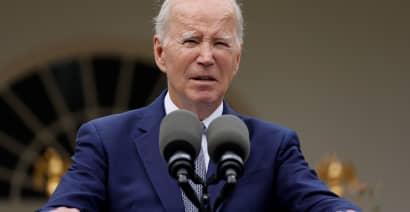 Biden calls on Congress to fund government as Moody's, Wells Fargo warn shutdown