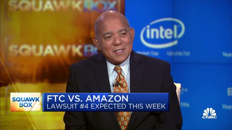Señor.  El comisionado de la FTC Thompson sobre la FTC-Amazon: una demanda puede enviar el mensaje opuesto si no tiene éxito