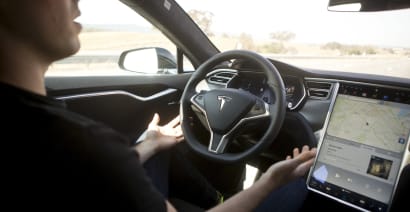 In Tesla trial over Autopilot fatality, lawyer cites 'experimental vehicles'