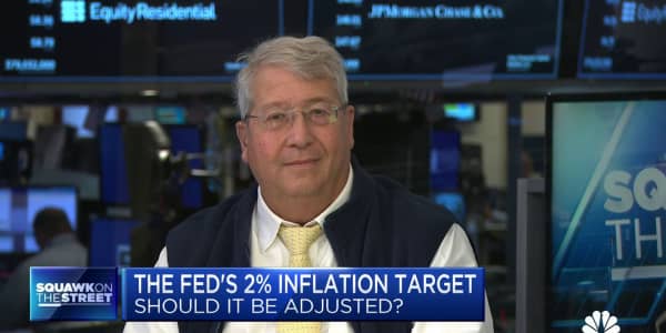 If Fed adjusts 2% inflation target, it's a 'disaster': Mizuho's Steven Ricchiuto
