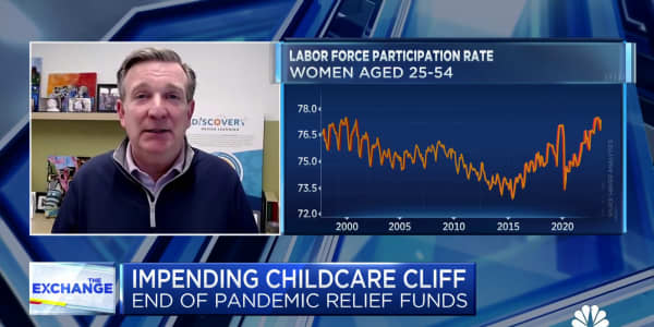 A government shutdown will hurt affordable childcare policies, says Bright Horizons CEO