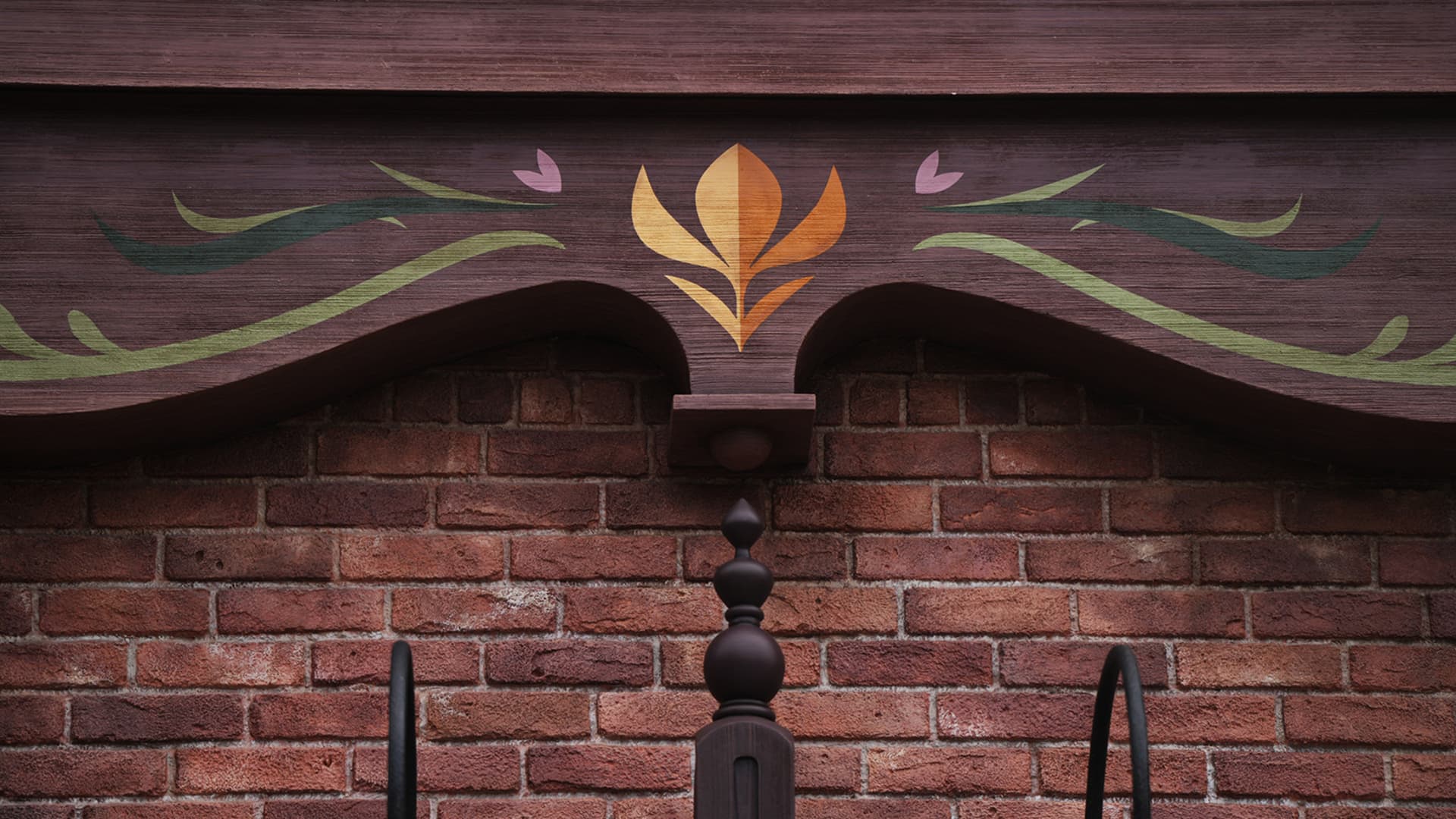 Rosemaling, a floral decorative folk painting from Norway, can be seen painted on the buildings in World of Frozen.