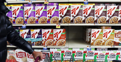 Jim Cramer analyzes Kellogg's split, says investors should 'sit these ones out'