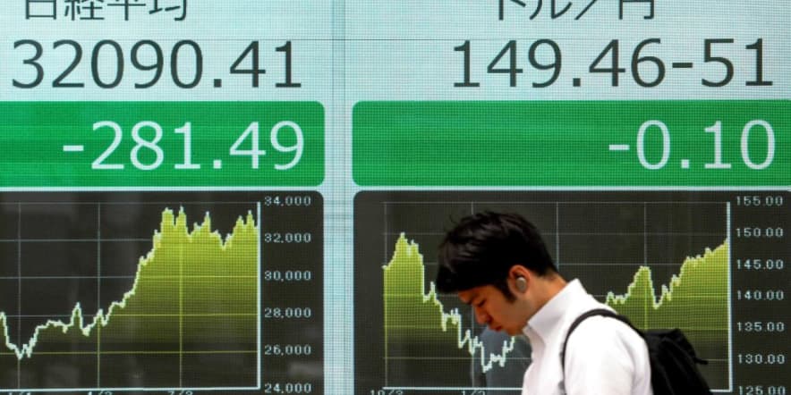 Japan warns it will take 'appropriate' steps on excessive yen falls