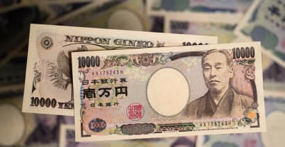 Japan's yen hits 34-year low, sparking intervention warnings