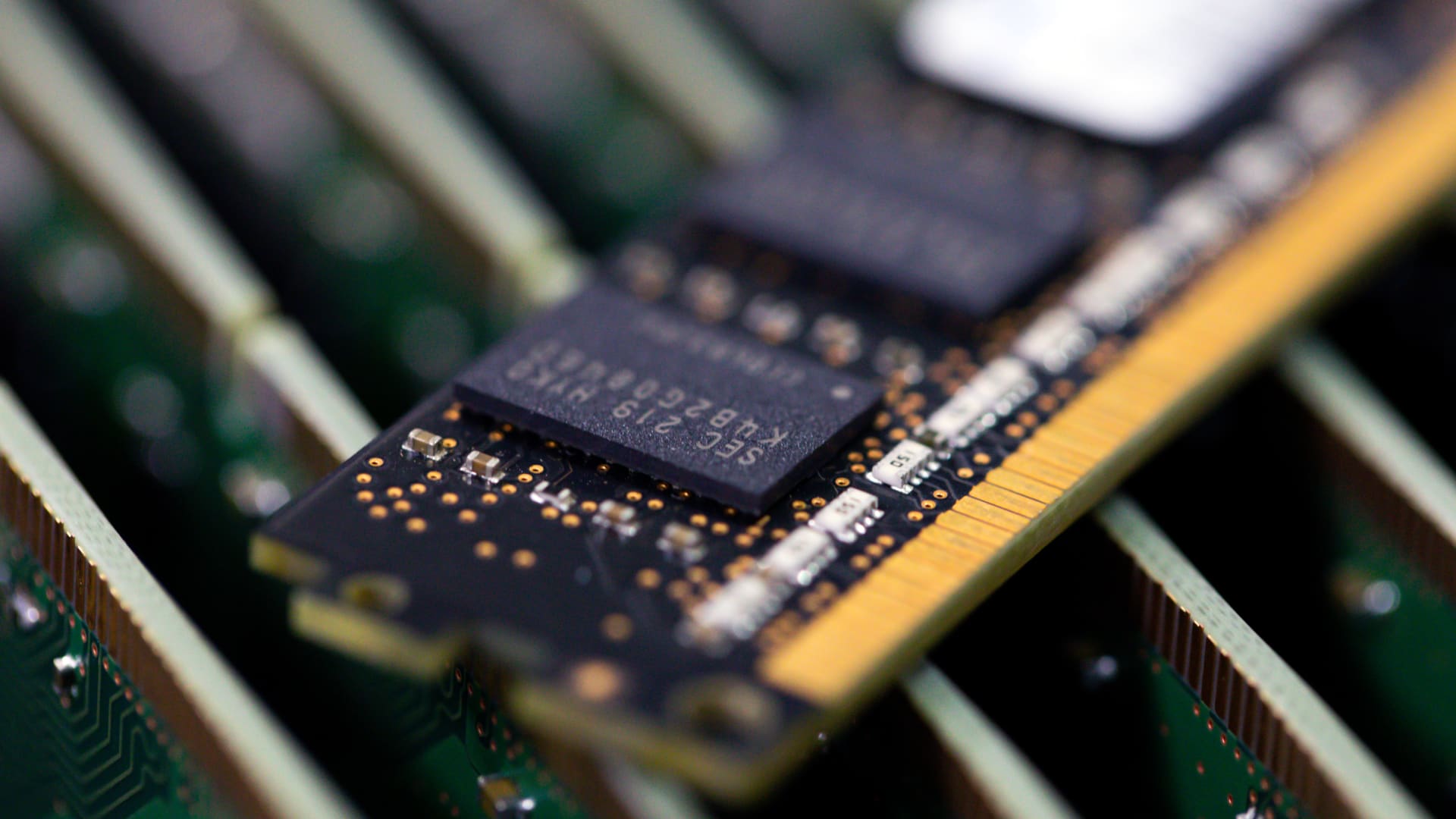Производители чипов памяти. Чипы оперативной памяти производители. Производители чипов памяти с буквой s. Какие фирмы производят чипы для оперативной памяти. Biggest Semiconductor Producers.
