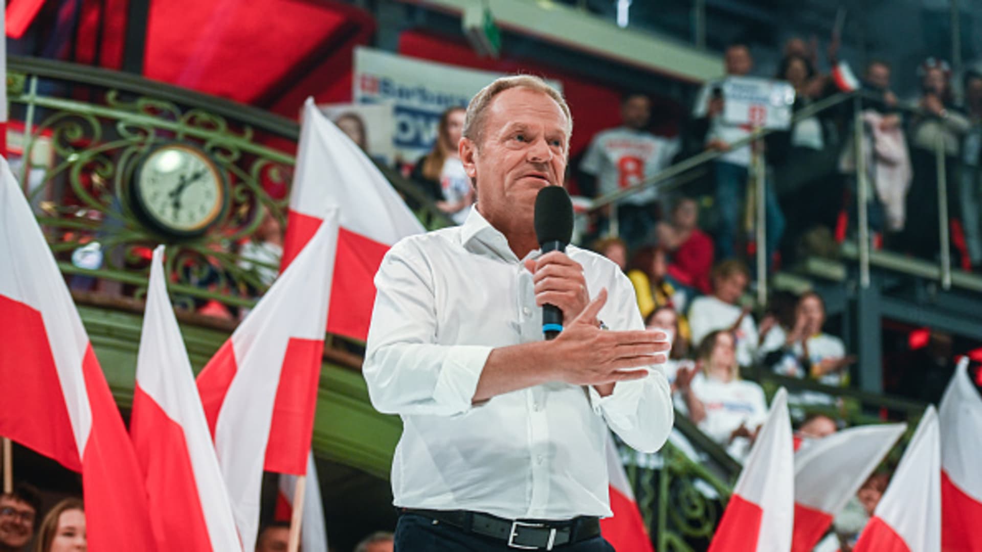 The Leader of Civic Coalition Party, Donald Tusk delivers a speech during the Women for Elections Campaign rally on October 10, 2023 in Lodz, Poland.