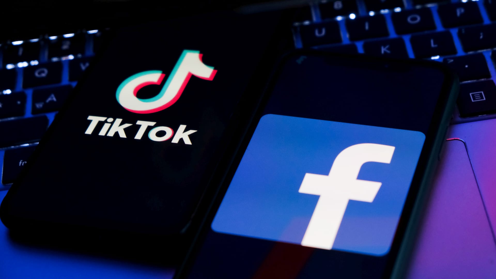 Europe gives Meta, TikTok six days to share information on response to Israel-Hamas conflict