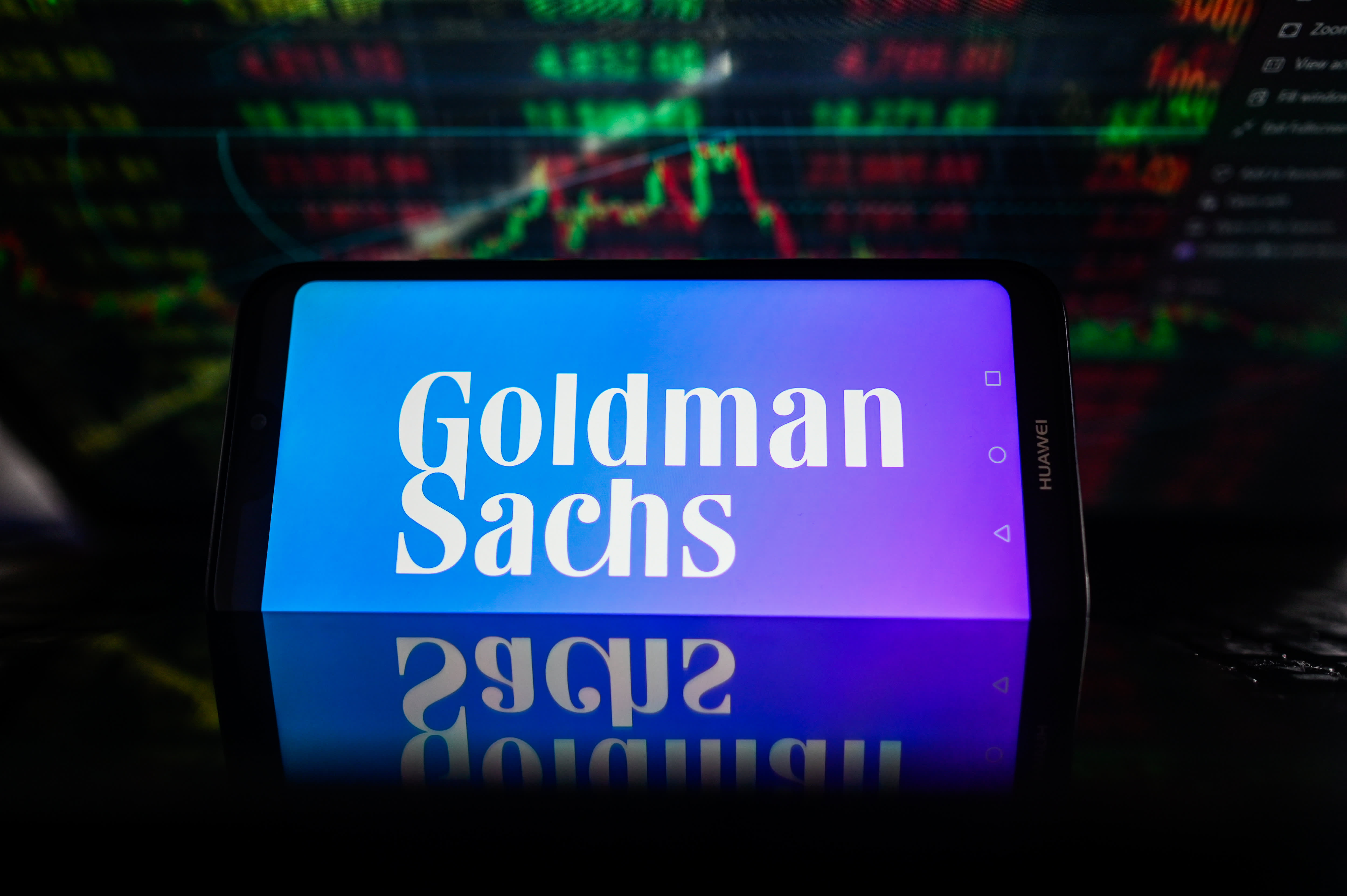 La compañía eléctrica respaldada por Goldman Sachs llega a los hogares de más estadounidenses
