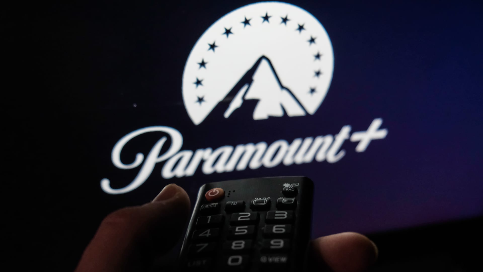 Media shares soar after report says Apple, Paramount are discussing streaming bundle