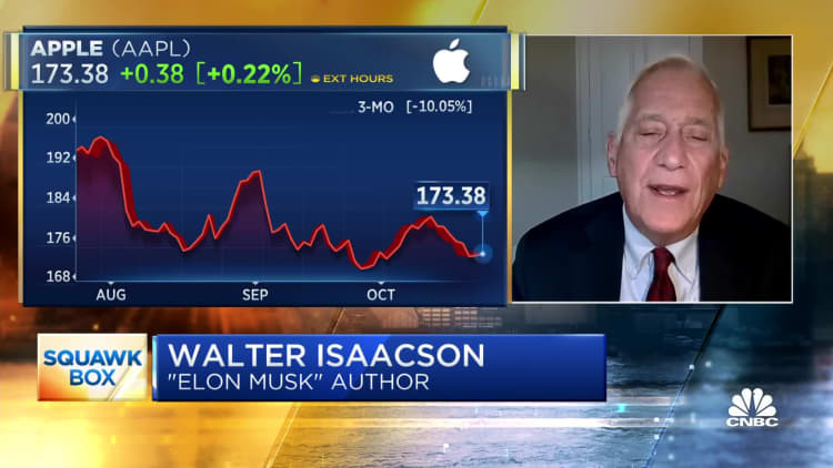 Walter Isaacson on Apple's China exposure: US needs to balance disengagement and dependence