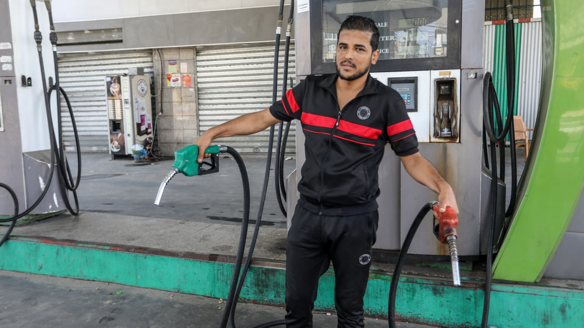 Why oil is down since the Hamas-Israel conflict started and whether that can last