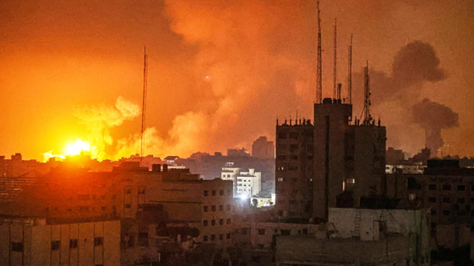 Israel-Hamas war live updates: Israel pounds Gaza in heaviest bombardments to date; rejects UN's 'despicable' call for truce