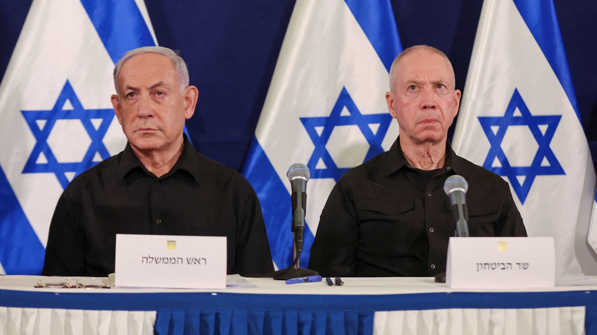 Israeli prime minister Benjamin Netanyahu and defense minister Yoav Gallant during a press conference in the Kirya military base in Tel Aviv , Israel , 28 October2023. 