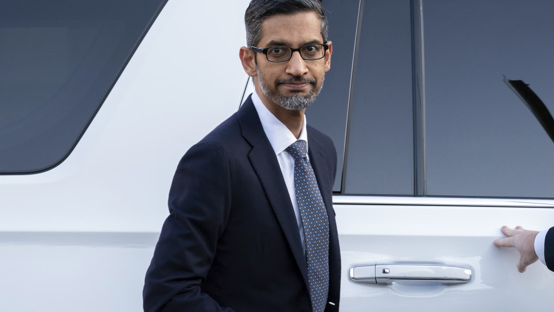 Google and Alphabet Inc. CEO Sundar Pichai arrives at the federal courthouse in Washington, Monday, Oct. 30, 2023.