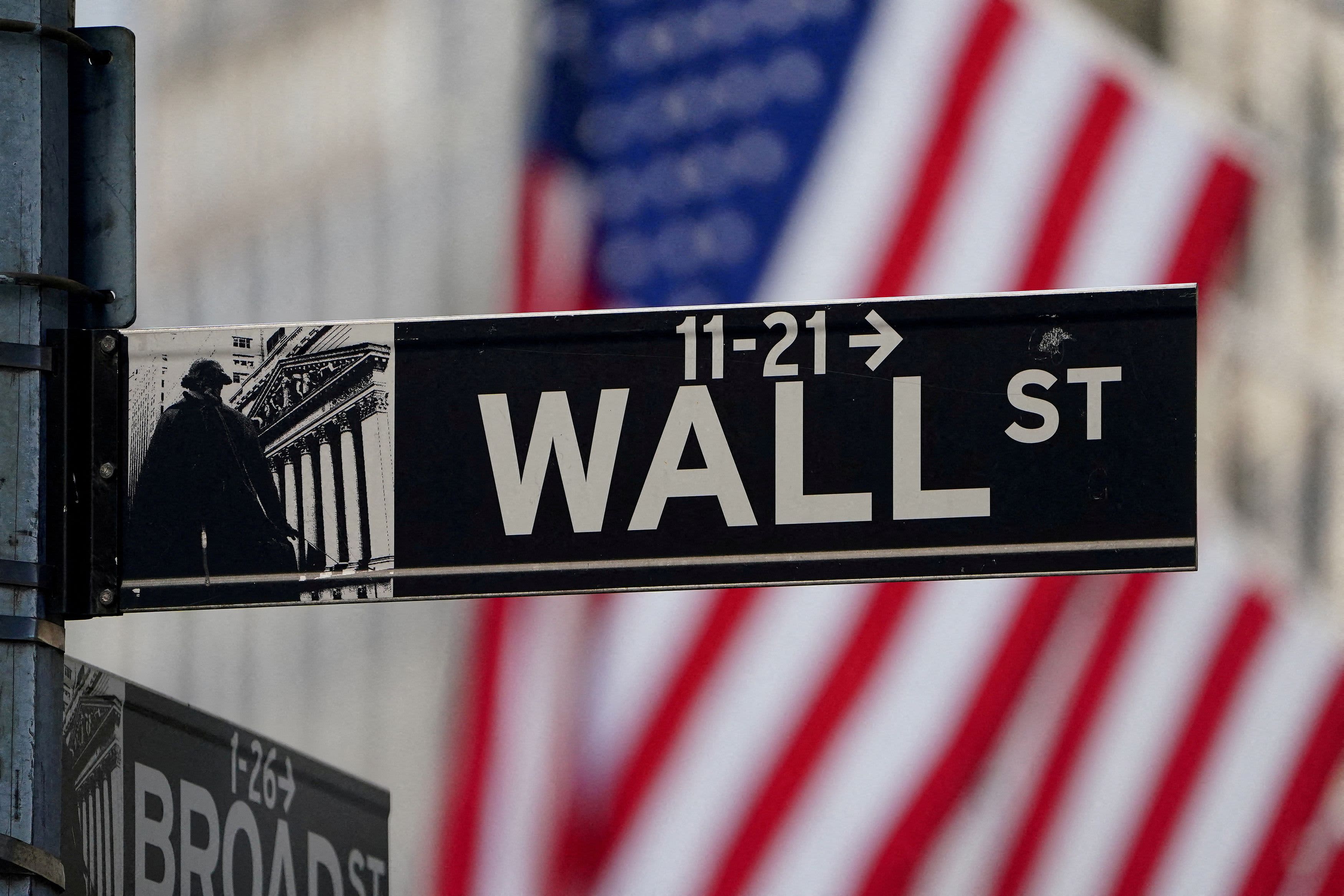 Investors analyze U.S. Treasury yields amidst economic data scrutiny