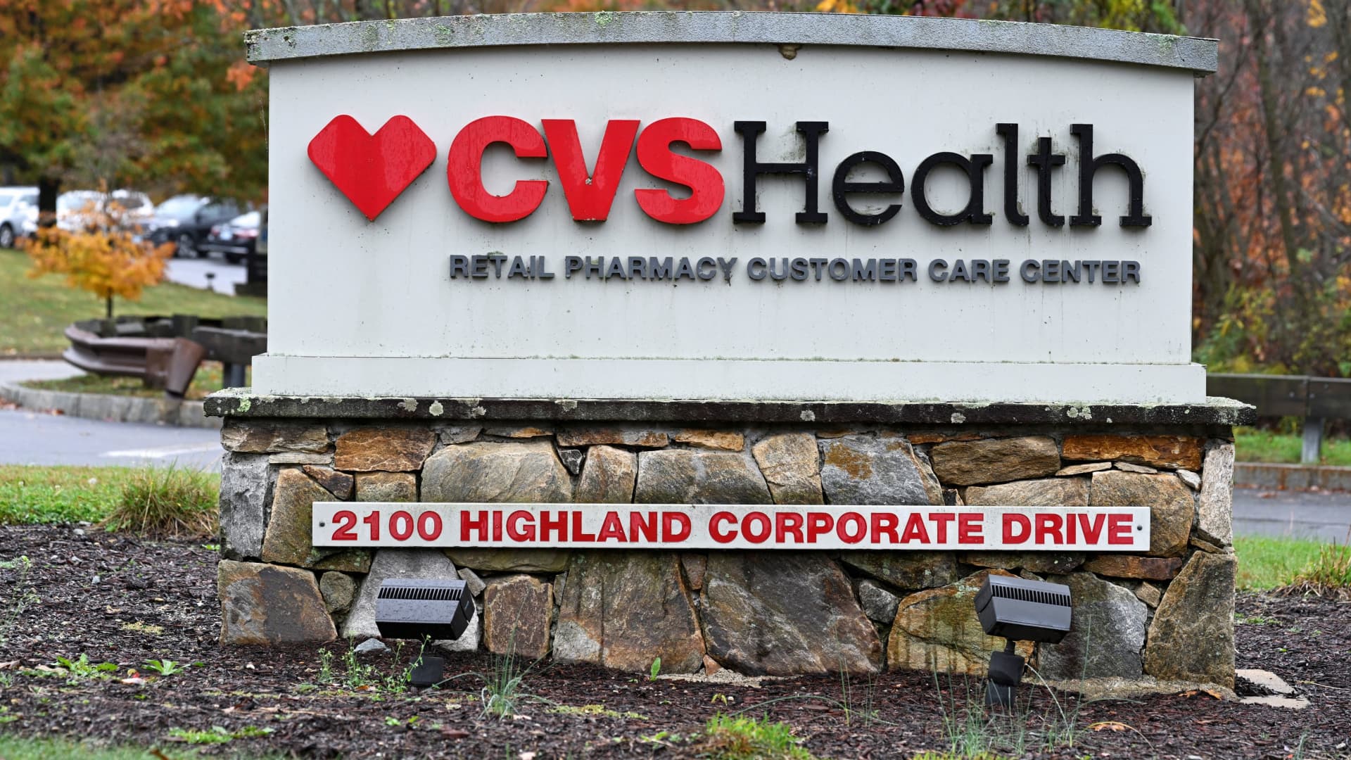 Health insurer stocks take a hit as Medicare Advantage rates fall short of expectations
