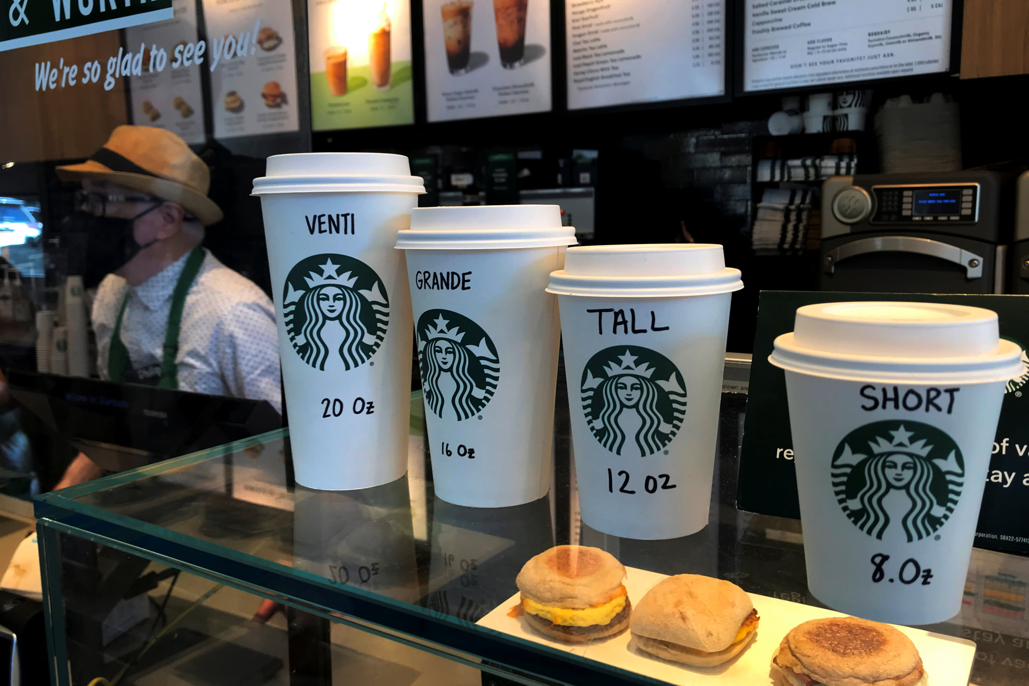 Starbucks enthüllt Expansions- und Kostensenkungspläne