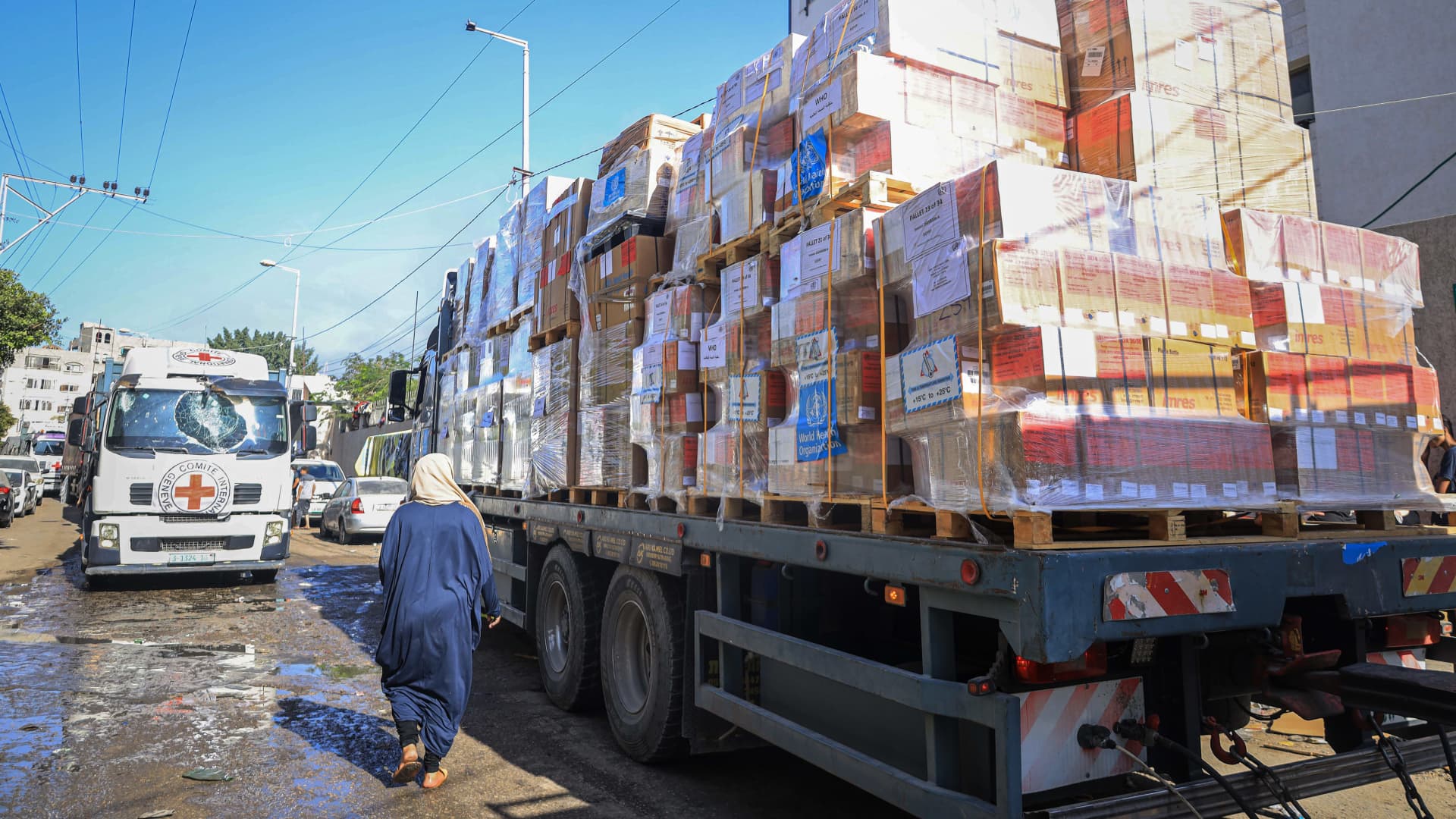 An International Committee of the Red Cross (ICRC) convoy of trucks carrying medical aid arrives at the Al-Shifa medical hospital in Gaza City, Gaza, on Tuesday, Nov. 7, 2023. 