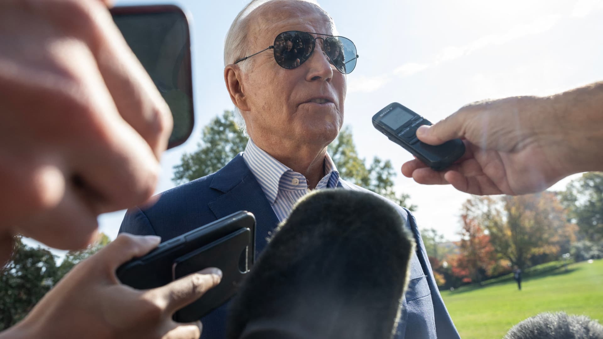 US President Joe Biden speaks to the media before departing from the South Lawn of the White House in Washington, DC, on November 9, 2023, on his way to Illinois. 