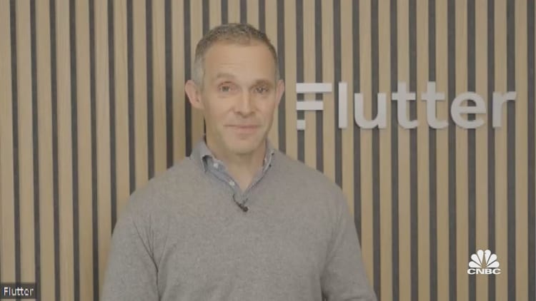 Flutter shares fall after disappointing earnings — but it insists FanDuel is No. 1 in sports betting