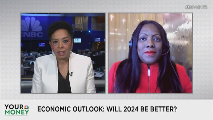 Economic Outlook: Will 2024 Be Better?