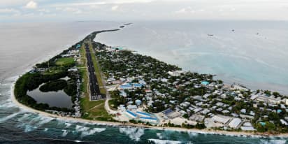 Australia offers refuge to Pacific island nation threatened by rising sea levels