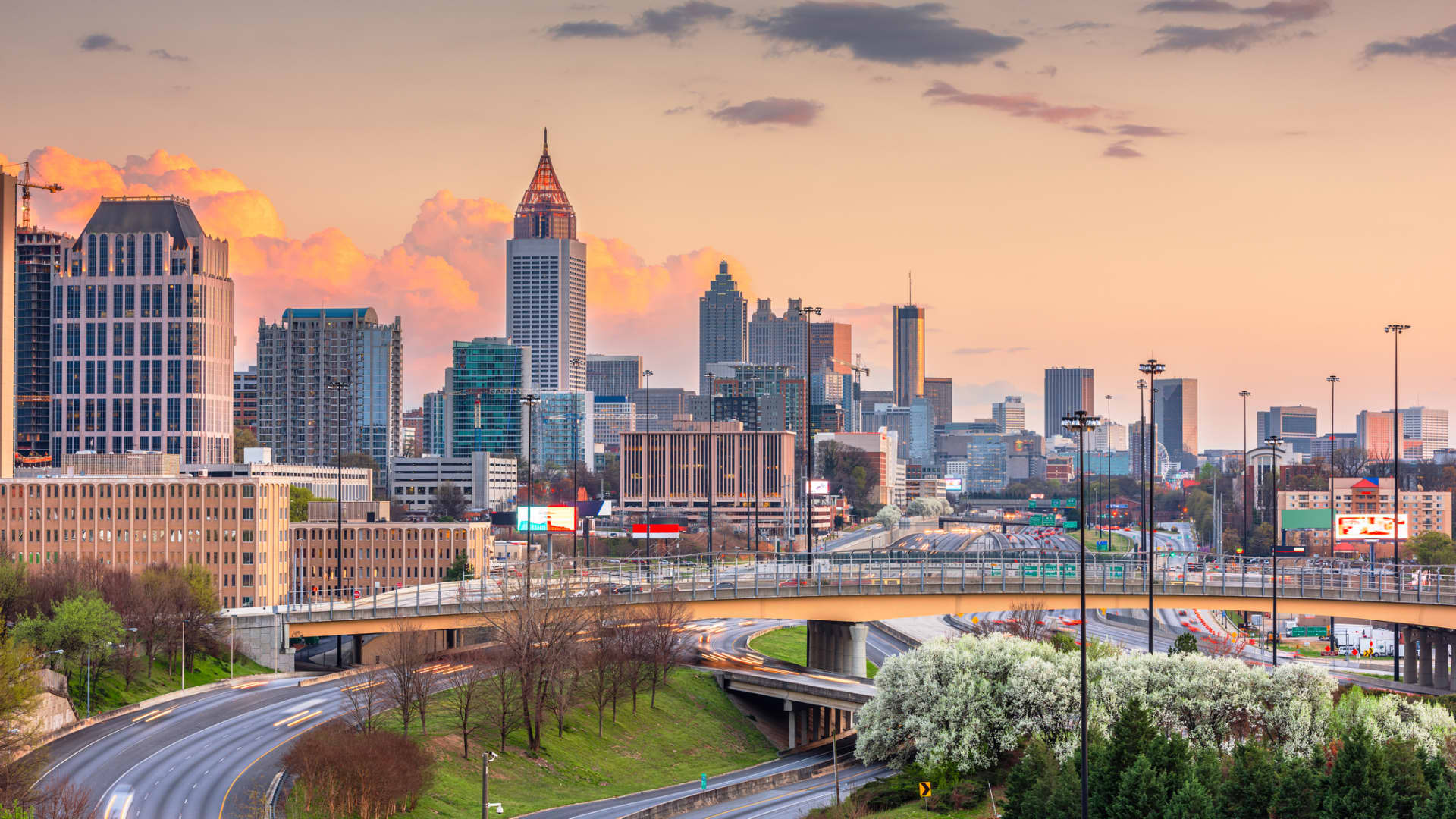 Atlanta is the best U.S. city for singles, according to Zumper.
