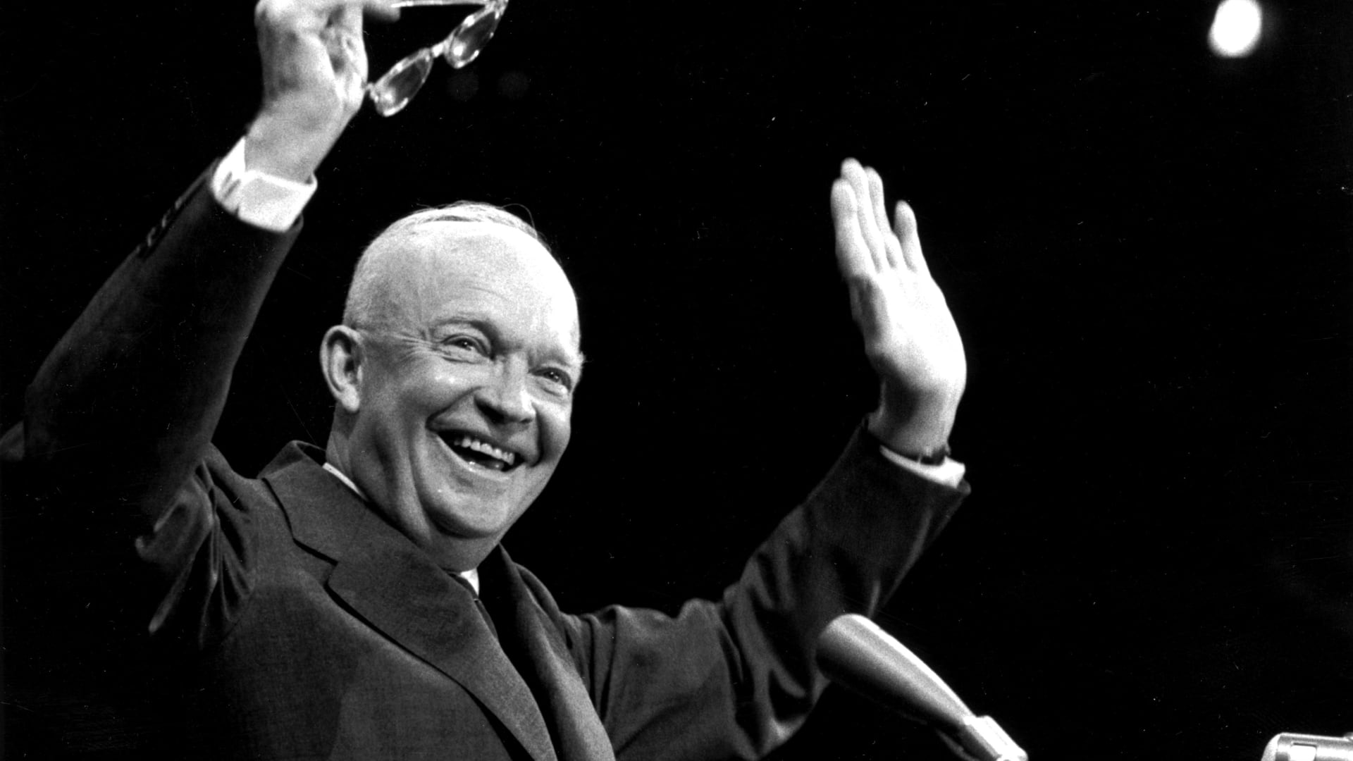 New fund bets big on Eisenhower-era stocks