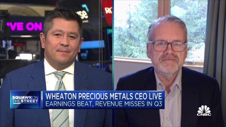 U.S. dollar weakness will bring gold prices to new levels, says Wheaton Precious Metals CEO