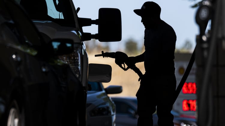How California became a hot spot for expensive gas prices