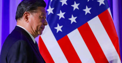China's Xi meets U.S. executives as businesses navigate bilateral tensions