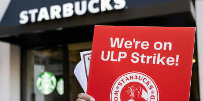 Labor coalition accuses Starbucks of 'flawed' union strategy