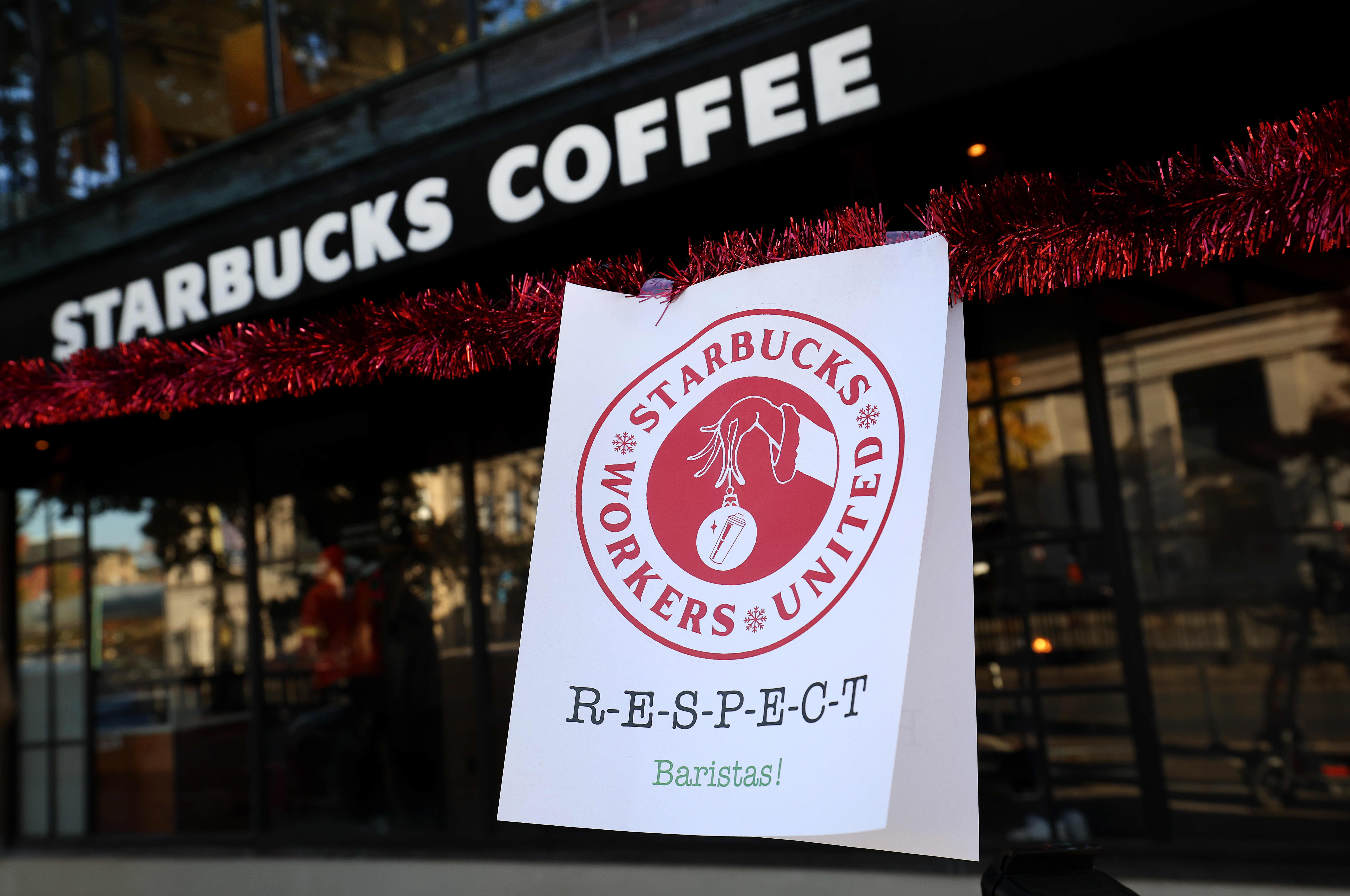 Starbucks dice al sindacato di voler riprendere le trattative contrattuali a gennaio