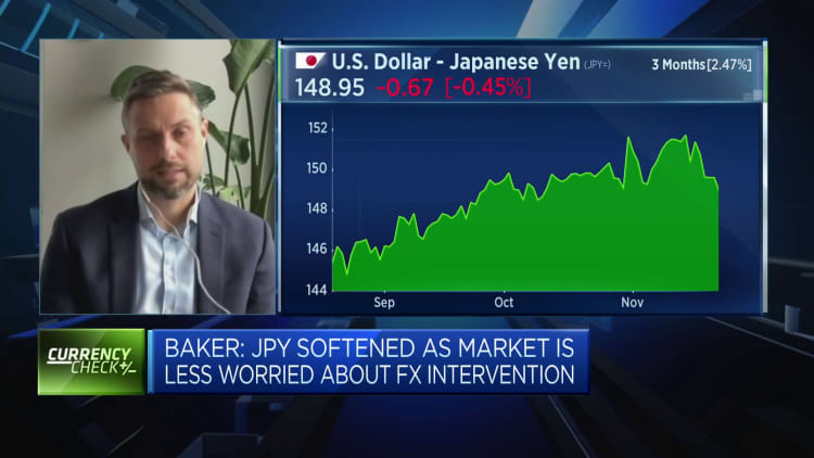 Strategist says Bank of Japan needs to step away from ultra-easy policy to boost yen