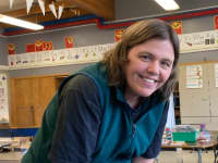 Oregon-based kindergarten teacher Becky Powell averages more than $10,400 per month in side hustle revenue.