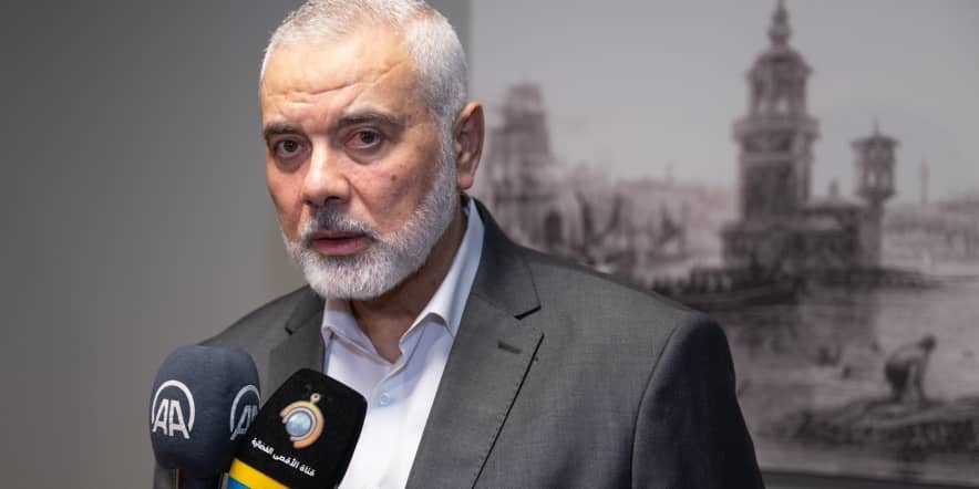Hamas says it accepts cease-fire proposal from Egyptian, Qatari mediators