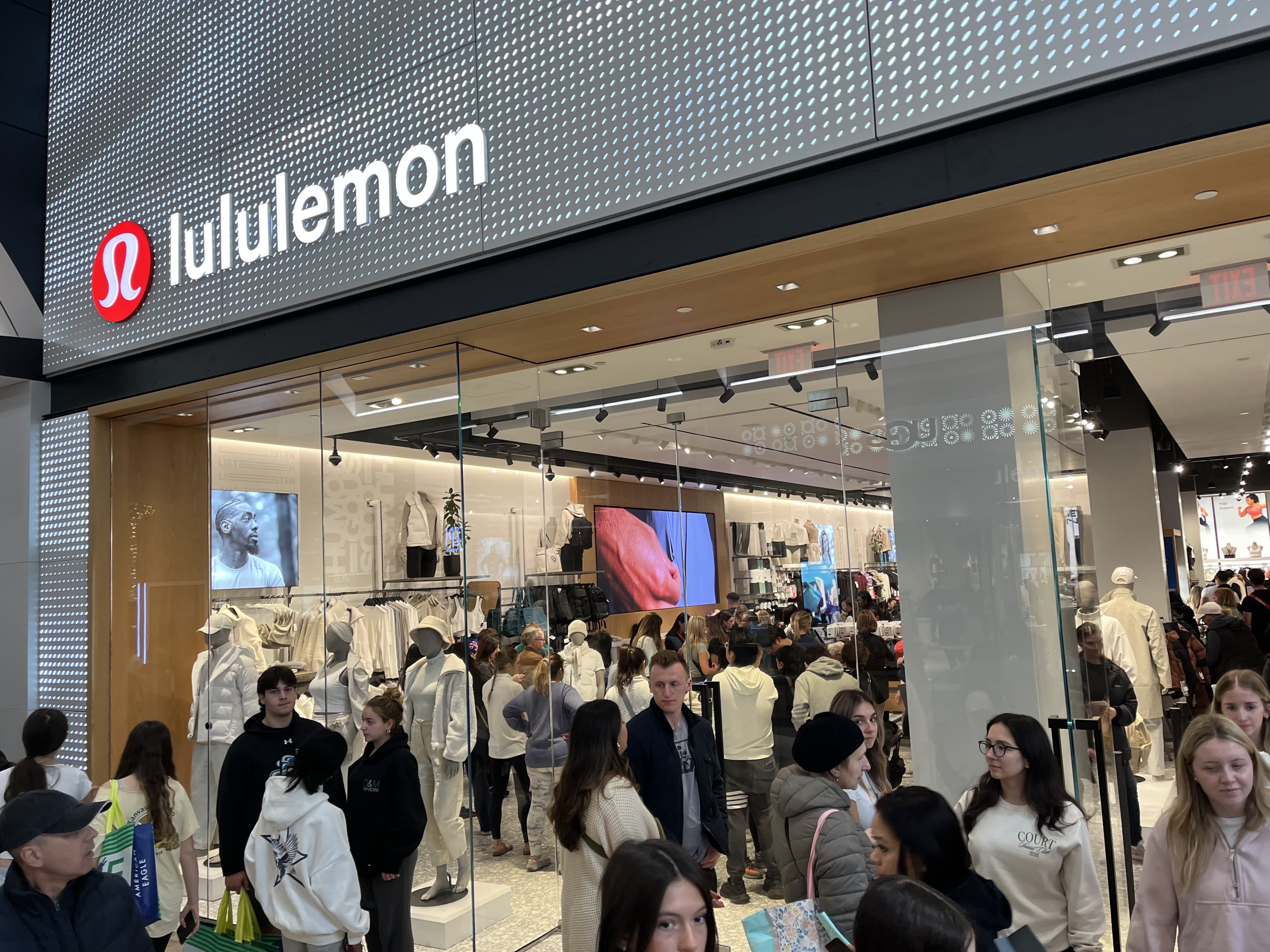 Lululemon posts Q3 revenue growth of 19 percent
