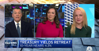 Watch CNBC's full interview with SoFi's Liz Young and PIMCO's Erin Browne