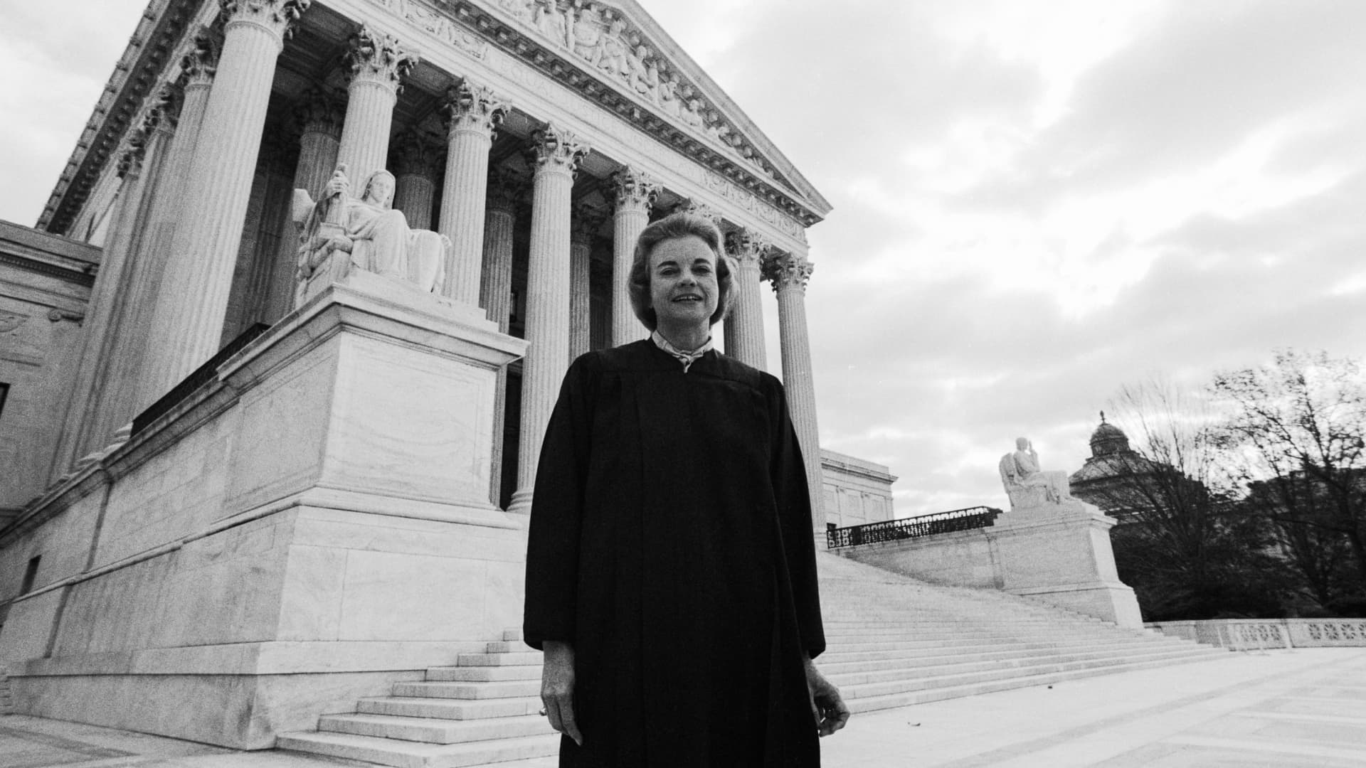 Newly appointed Supreme Court Justice Sandra Day O'Connor stands in front of the US Supreme Court Building following her being sworn in, September 25, 1981, in Washington, DC. 