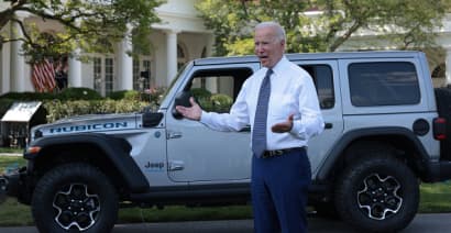 Biden administration to reportedly relax EV rule on tailpipe emissions