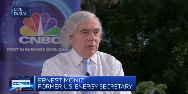 COP28: Former U.S. energy secretary says he welcomes the participation of oil and gas companies