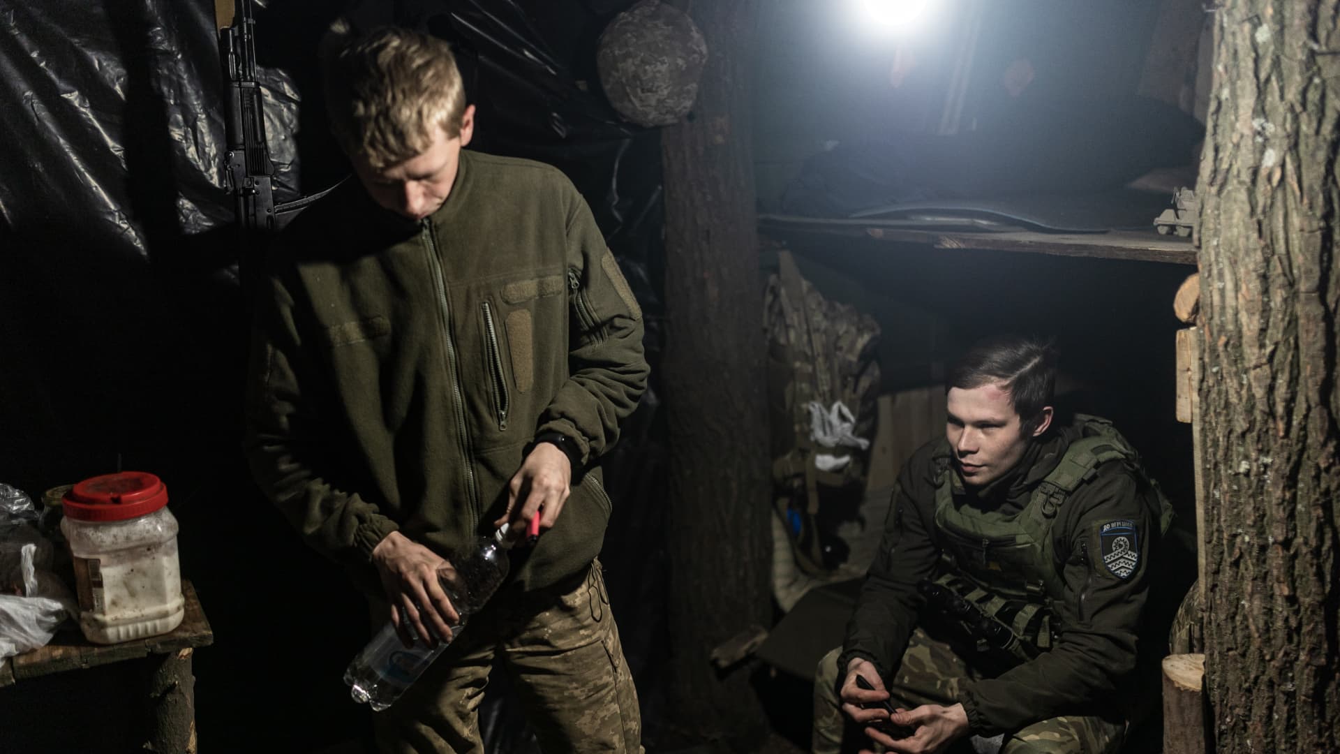 Ukrainian soldiers in a trench on the Marinka-Pisky front line in Donetsk Oblast, Ukraine, on April 16, 2023.