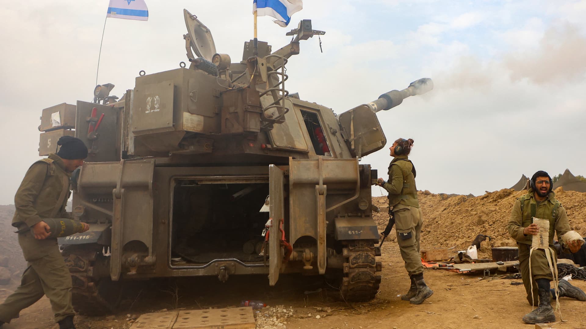 An Israeli artillery unit is pictured near the border with the Gaza Strip on December 5, 2023, amid continuing battles between Israel and the militant group Hamas.